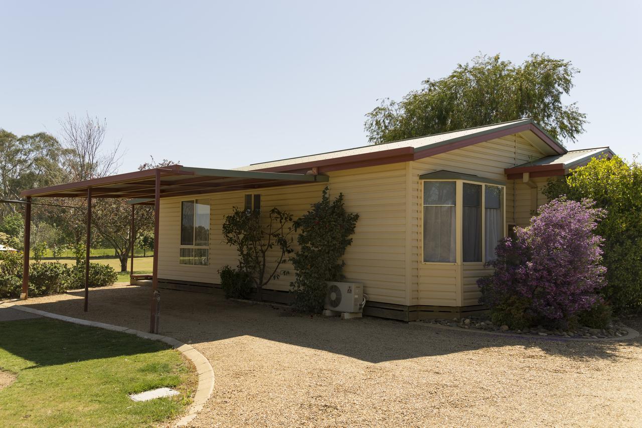 Tokemata Retreat Hotel Cobram Exterior photo